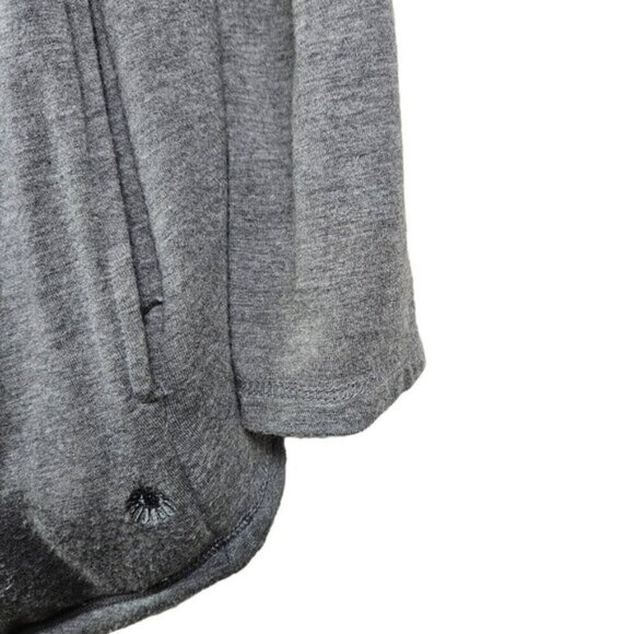 Ugg Faux Shearling Shawl Cardigan Size Medium Heather Gray Cream Ivory - Picture 8 of 16